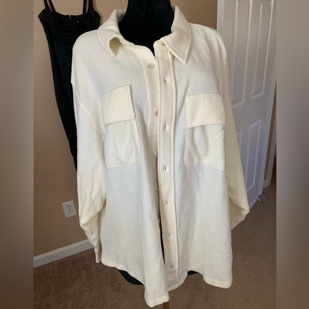 PINK Victoria's Secret Ivory Pullover- XXL